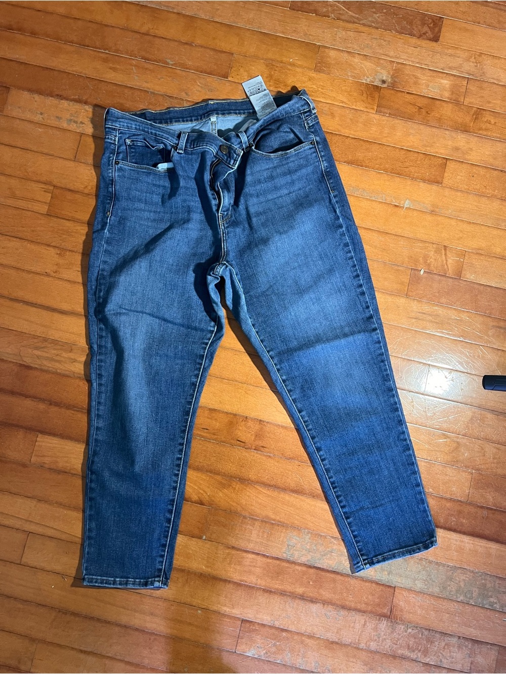 Levi's Women's 14 x 32 Straight Leg Jeans - Blue Denim